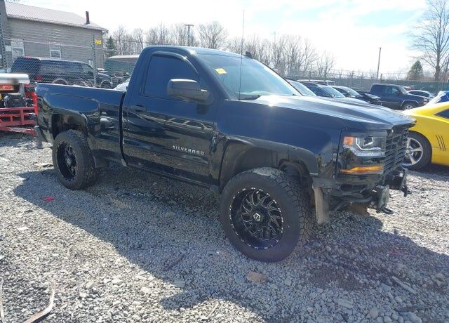 2017 CHEVROLET Silverado