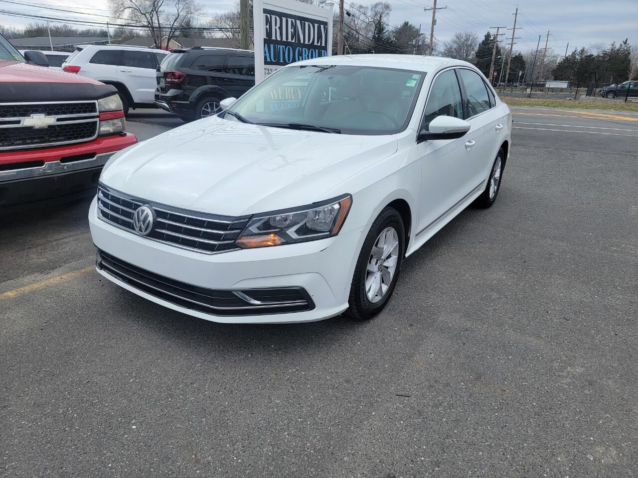 2017 VOLKSWAGEN Passat