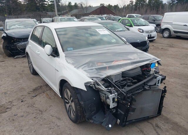 2016 VOLKSWAGEN e-Golf