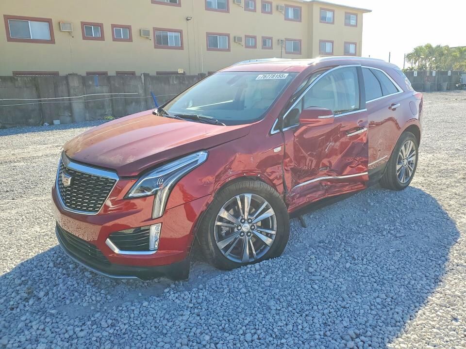 2025 CADILLAC XT5