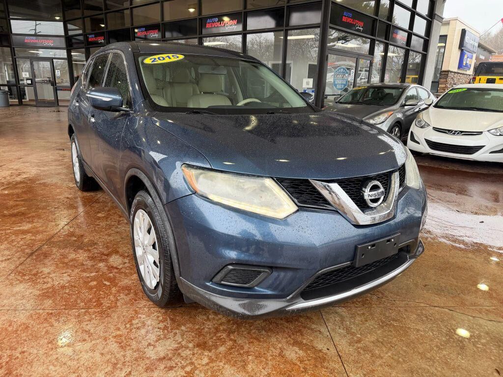 2015 NISSAN Rogue