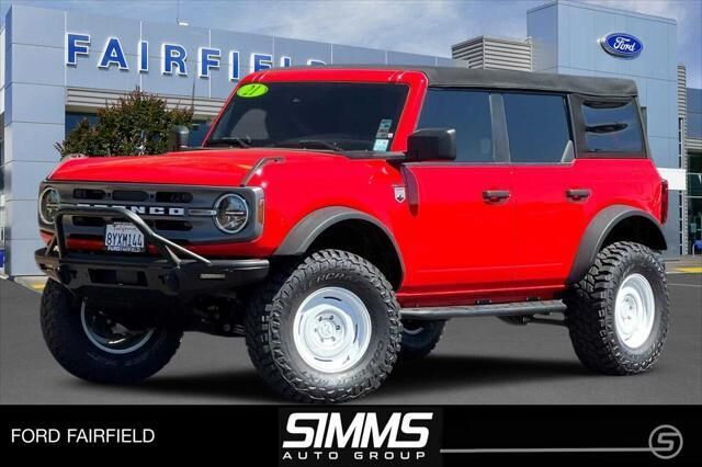 2021 FORD Bronco