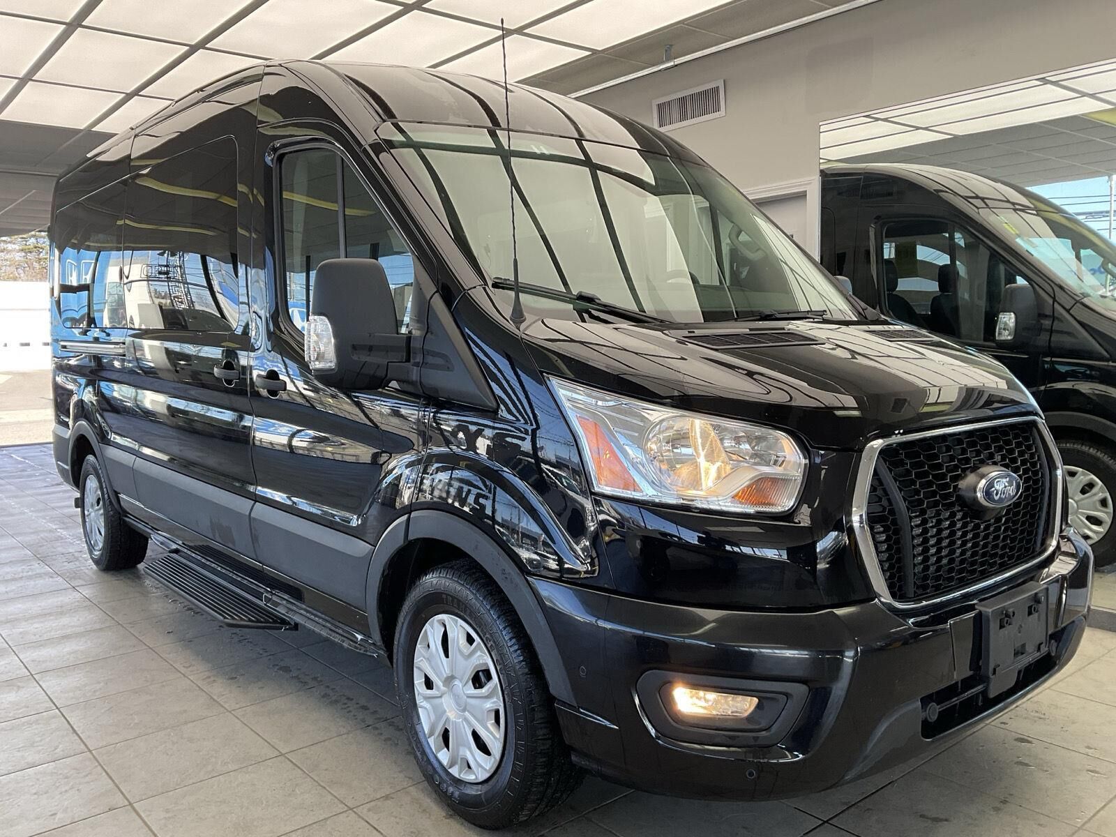 2022 FORD Transit