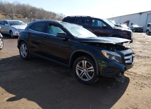 2017 MERCEDES-BENZ GLA-Class