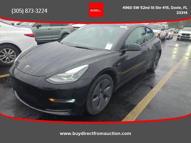 2022 TESLA Model 3