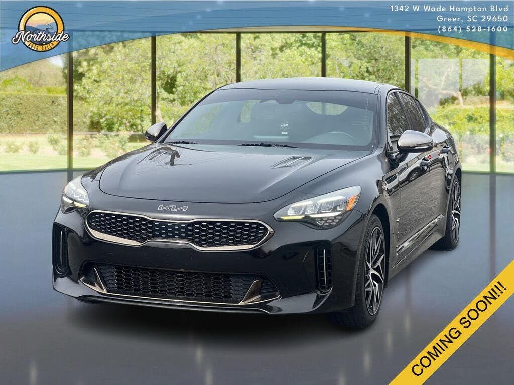 2022 KIA Stinger