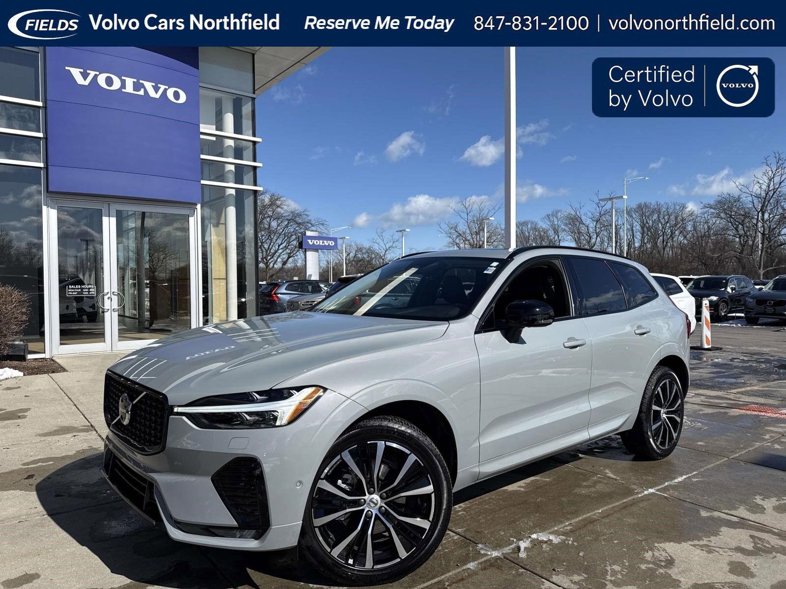 2025 VOLVO XC60