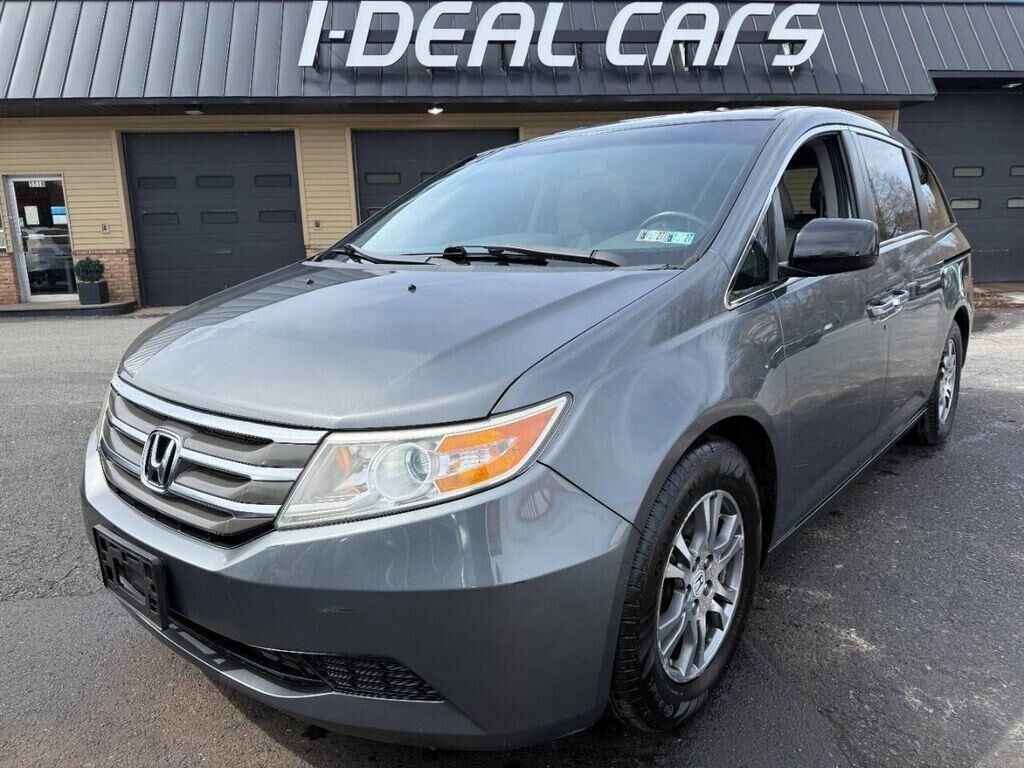 2013 HONDA Odyssey
