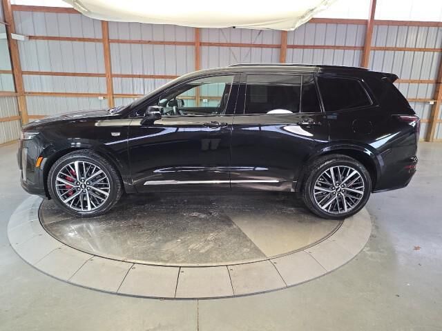 2024 CADILLAC XT6