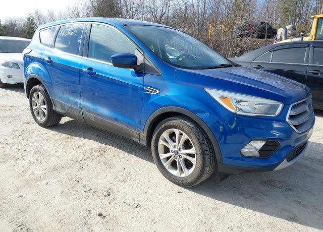 2017 FORD Escape