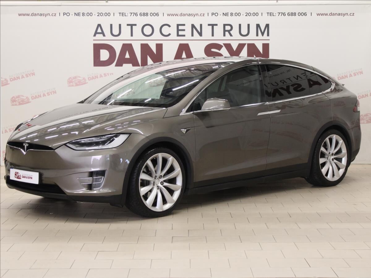 2017 TESLA Model X