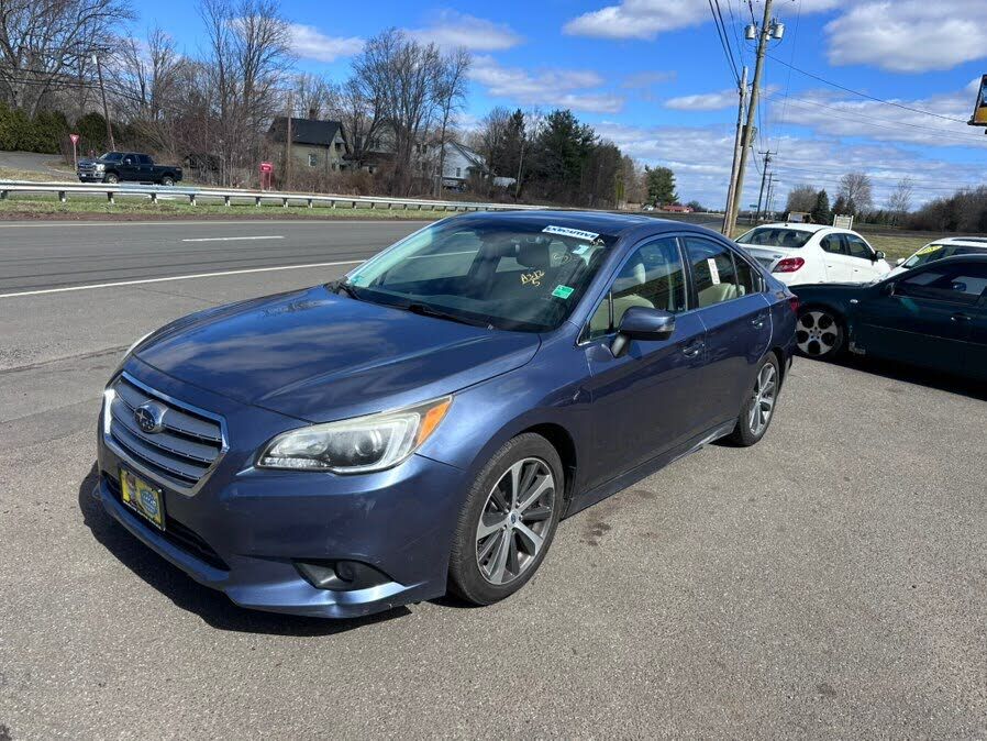 2016 SUBARU Legacy
