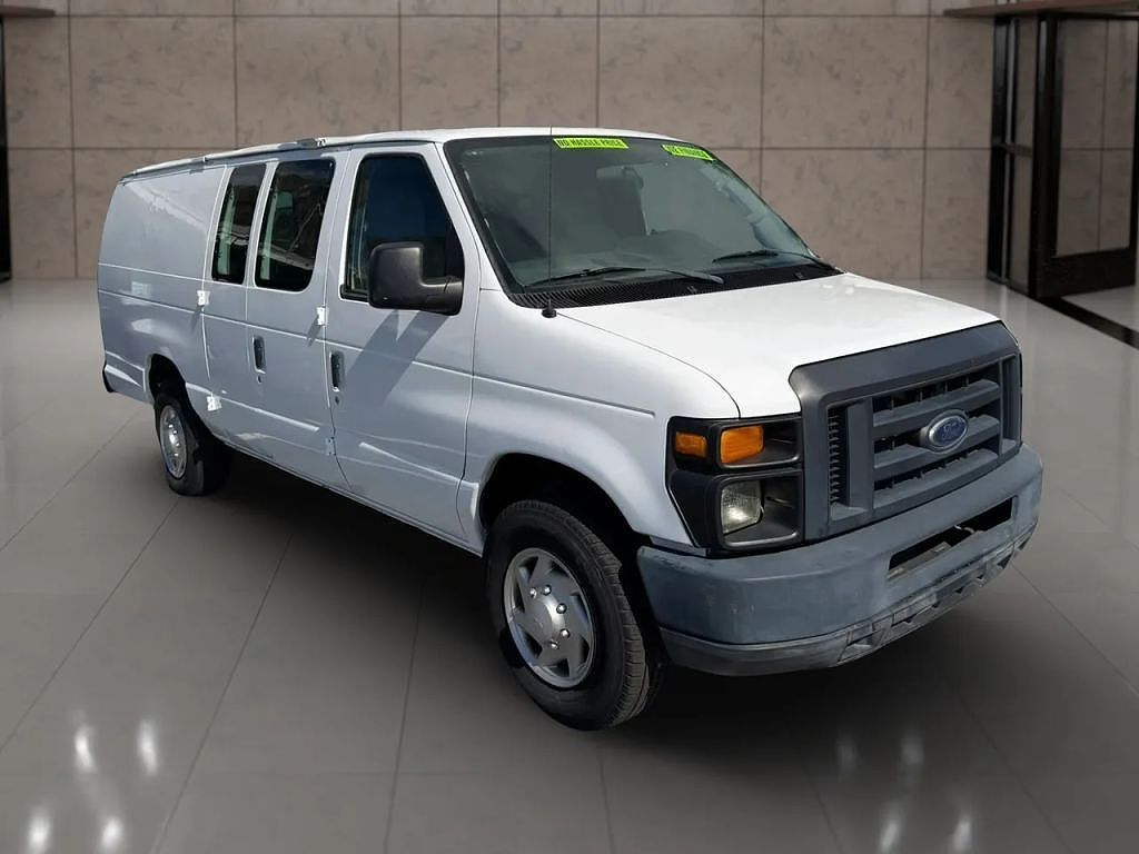 2014 FORD E-250