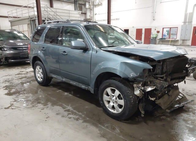 2011 FORD Escape