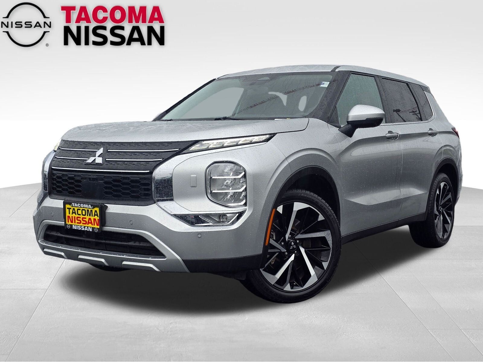 2024 MITSUBISHI Outlander