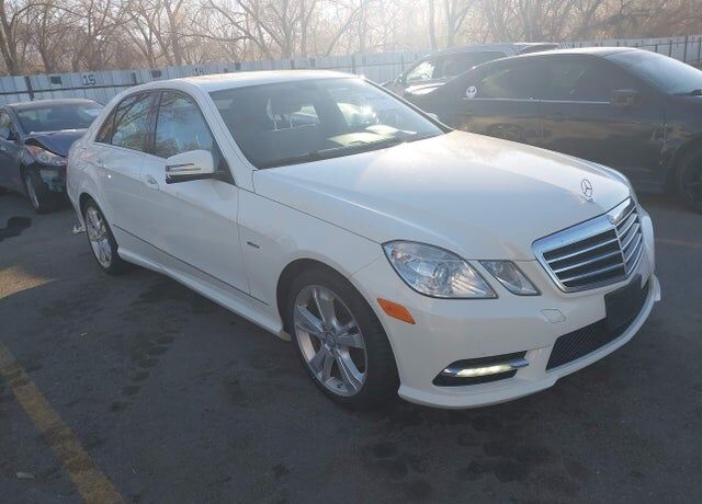 2012 MERCEDES-BENZ E-Class