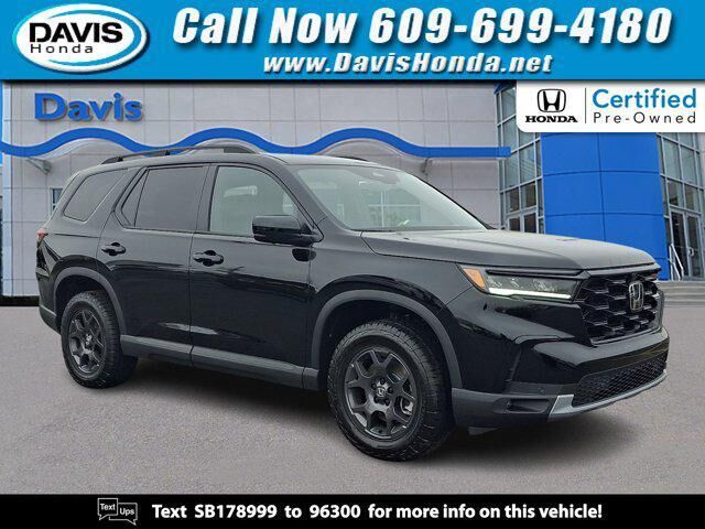 2025 HONDA Pilot