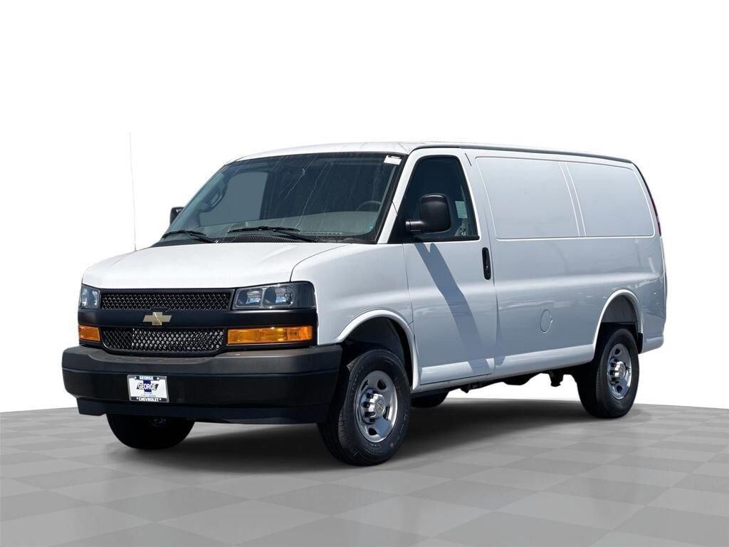 2026 CHEVROLET Express