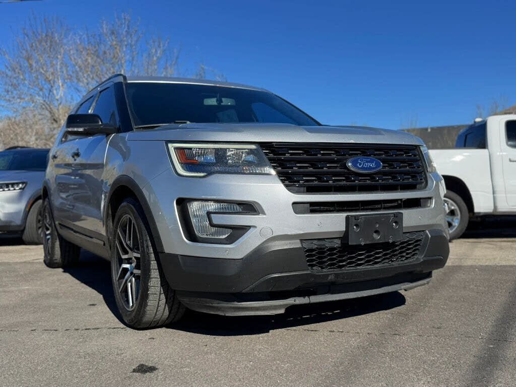 2016 FORD Explorer