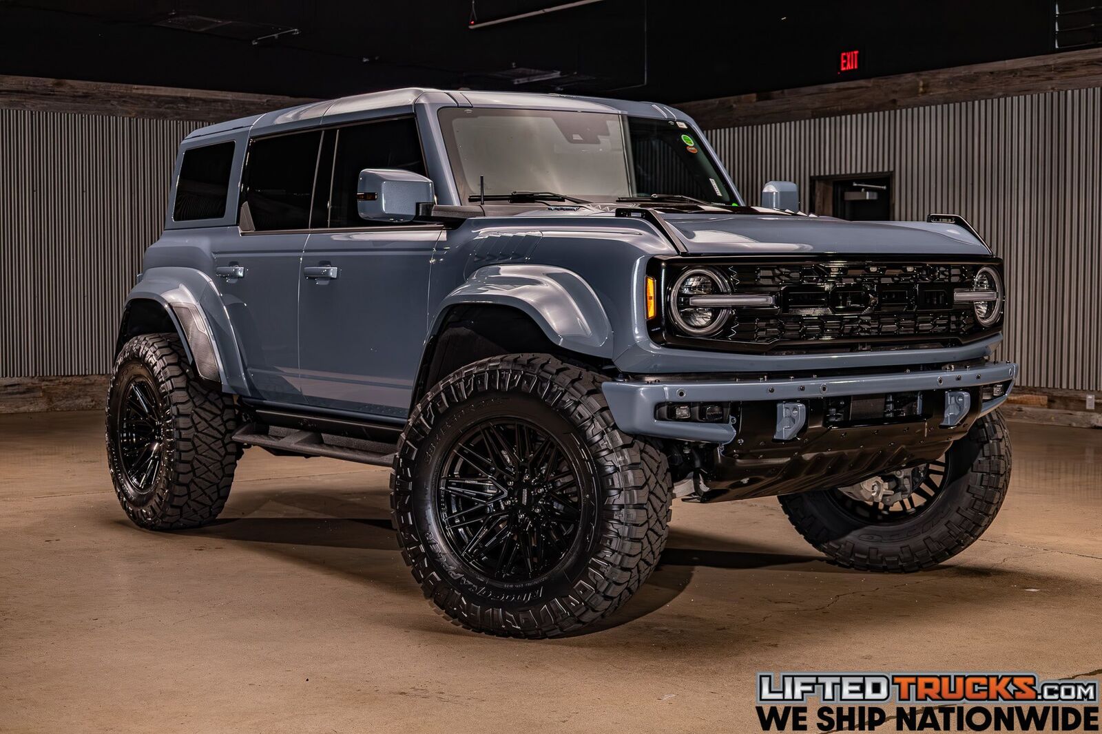 2024 FORD Bronco