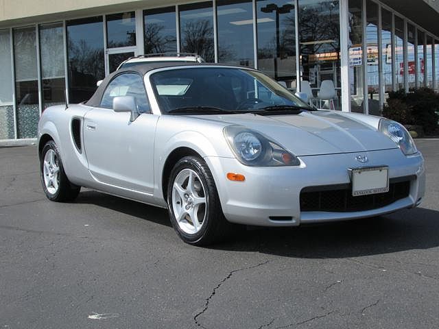 2002 TOYOTA MR2