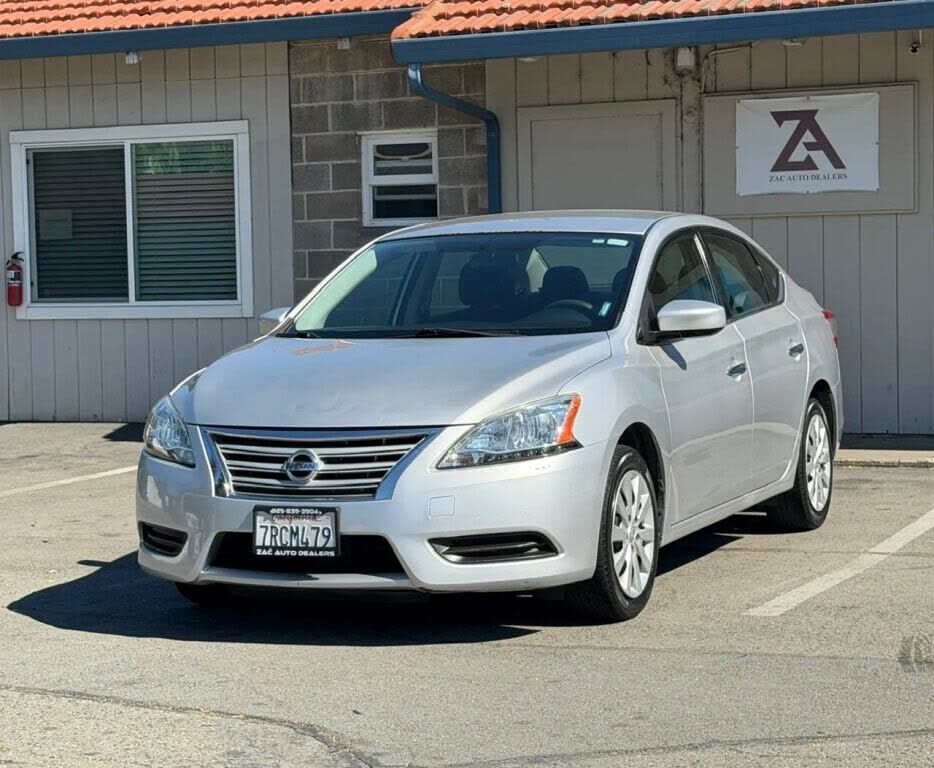 2015 NISSAN Sentra