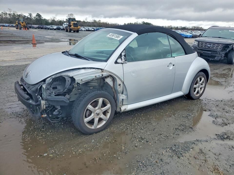 2004 VOLKSWAGEN Beetle