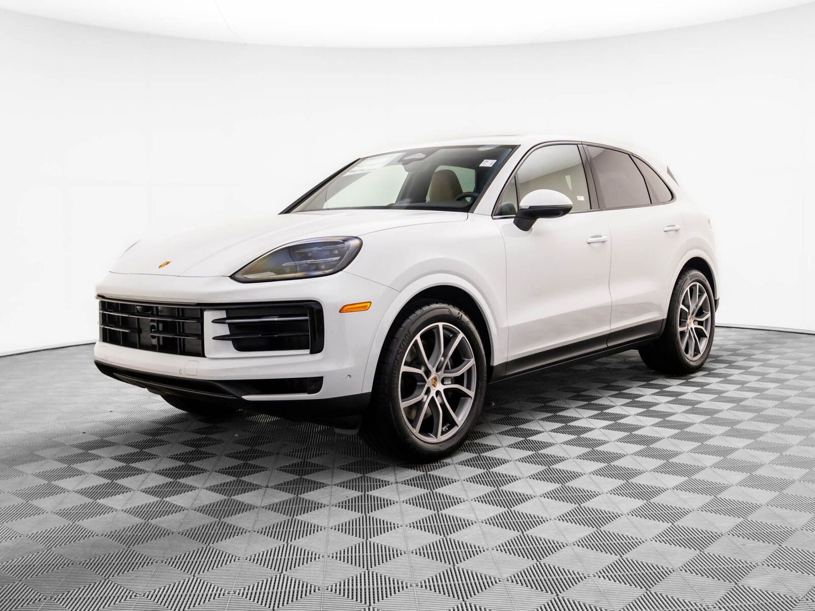 2026 PORSCHE Cayenne