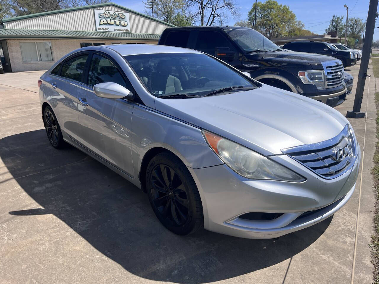 2011 HYUNDAI Sonata