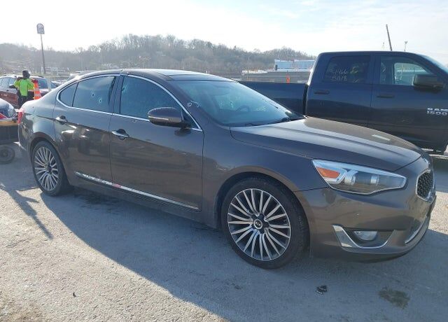 2014 KIA Cadenza