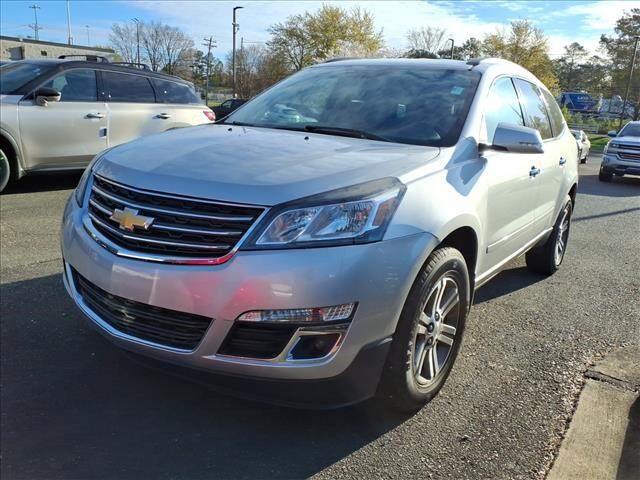 2017 CHEVROLET Traverse