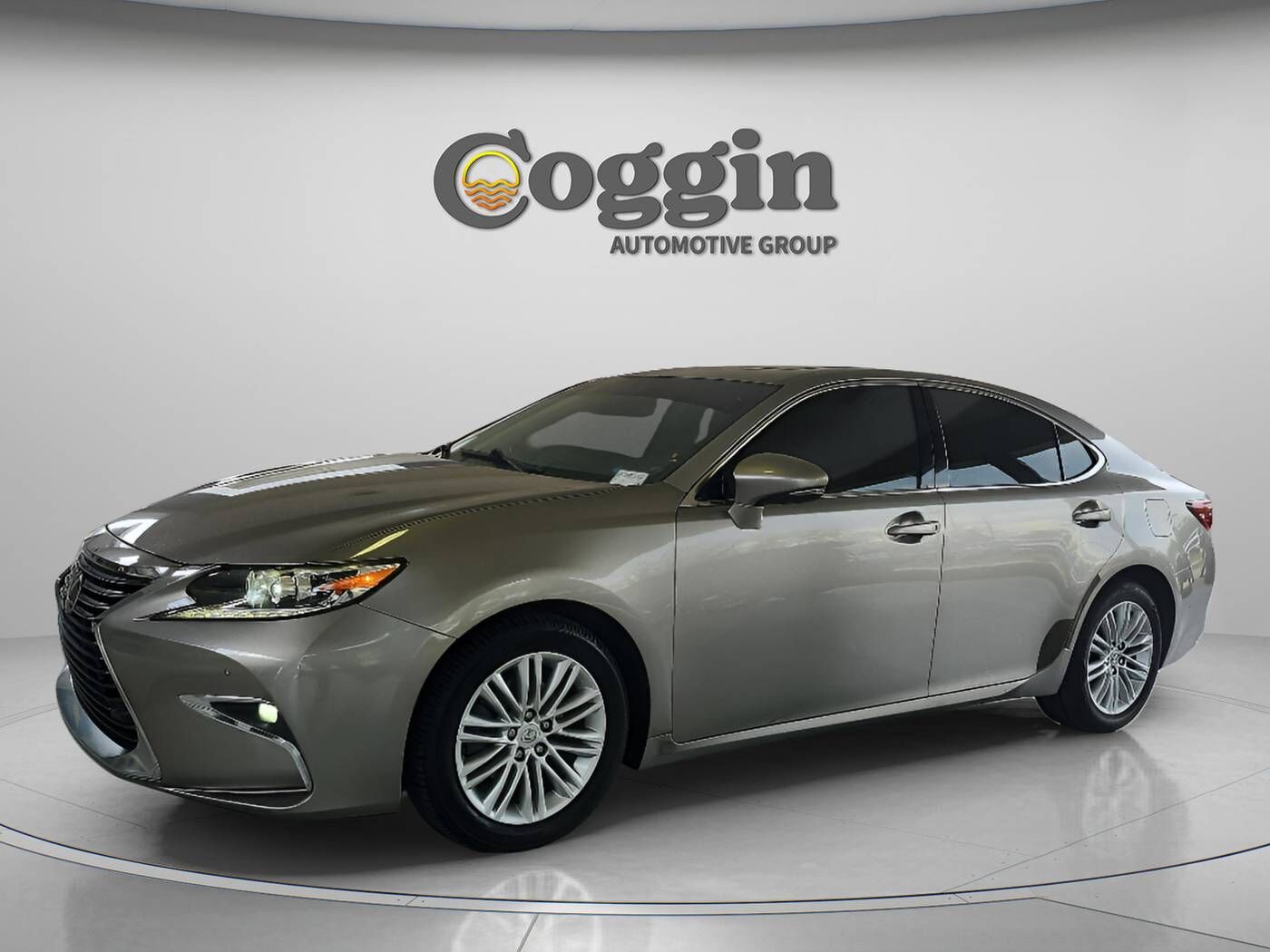 2016 LEXUS ES