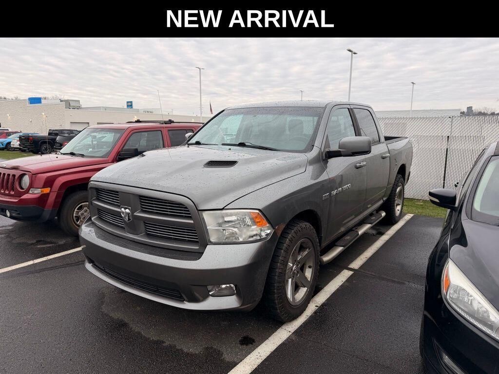 2012 DODGE Ram