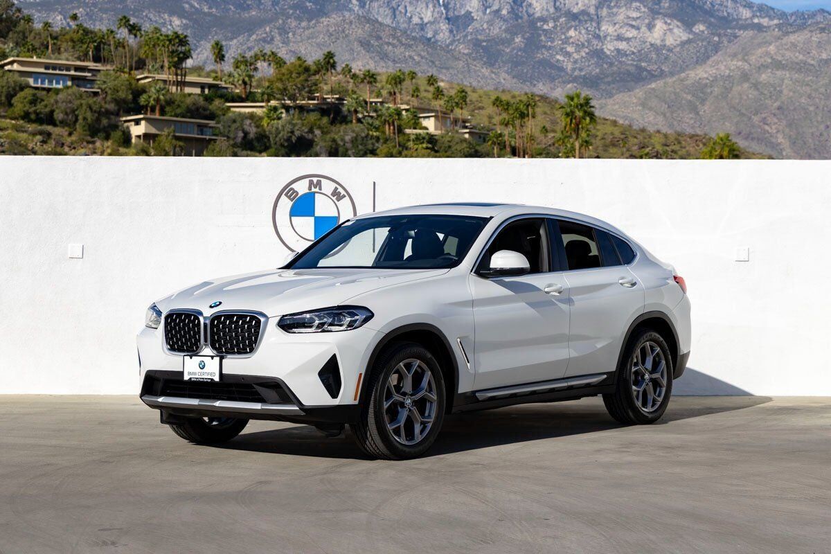 2025 BMW X4