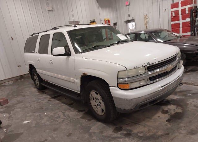 2004 CHEVROLET Suburban