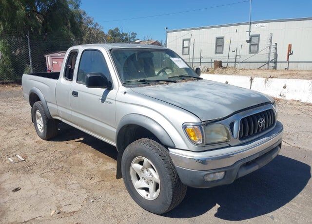2003 TOYOTA Tacoma