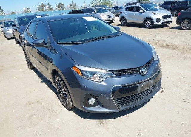 2016 TOYOTA Corolla