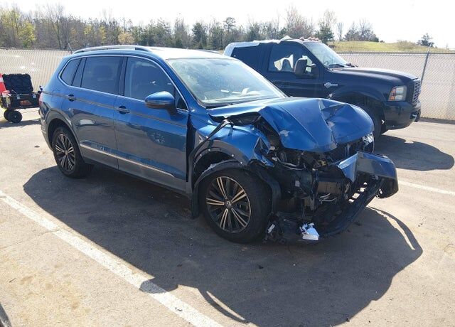 2019 VOLKSWAGEN Tiguan