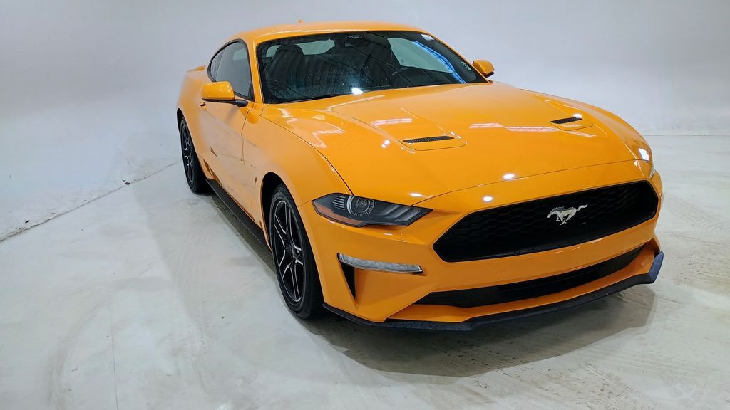 2022 FORD Mustang