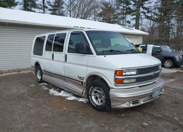 2000 CHEVROLET Express