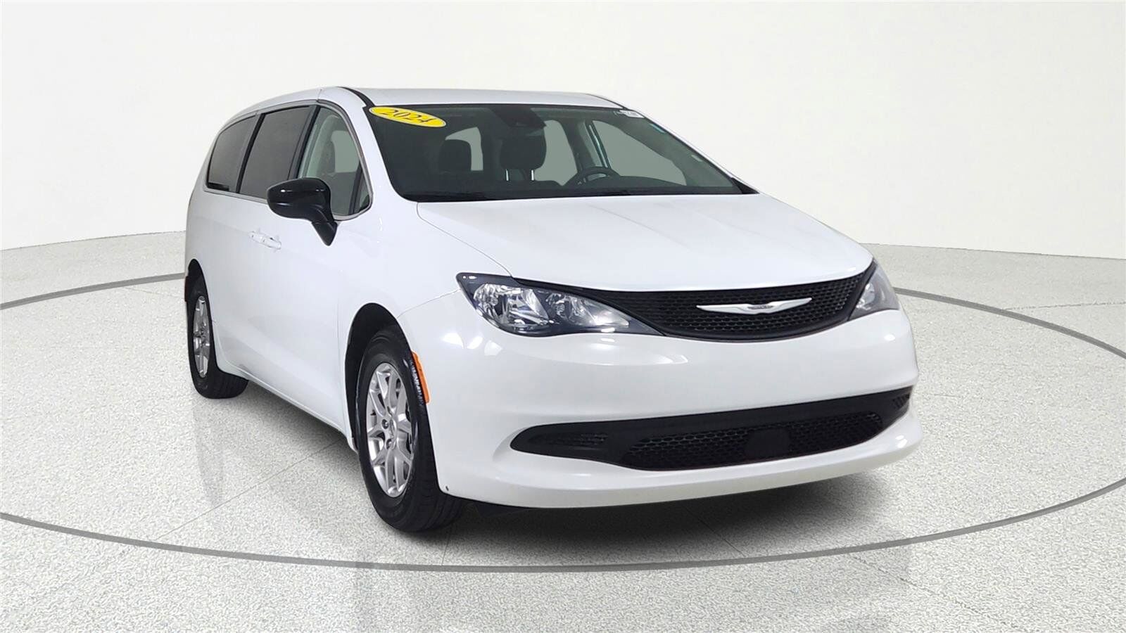 2024 CHRYSLER Voyager