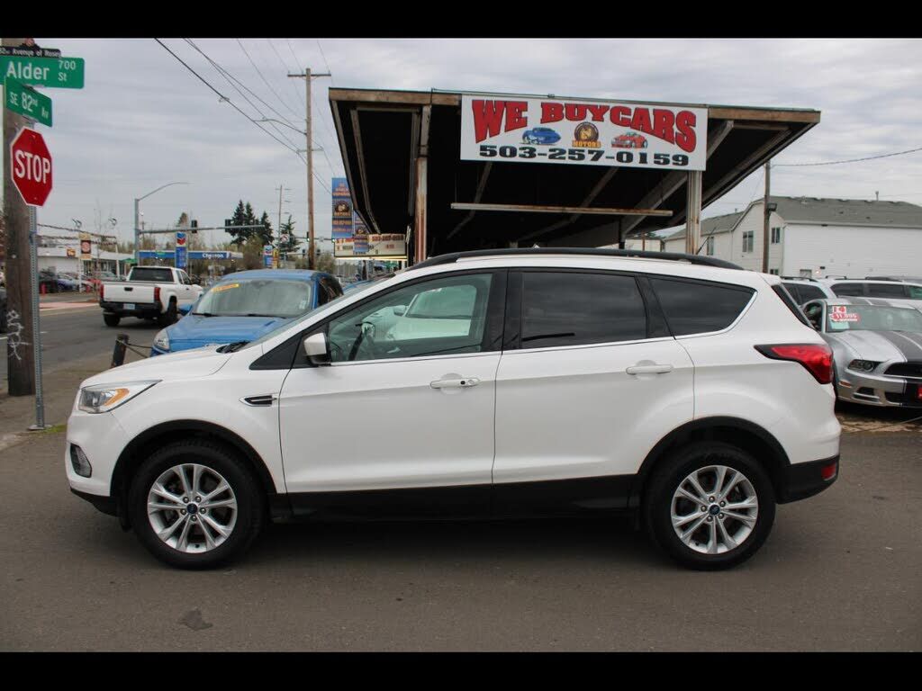 2019 FORD Escape