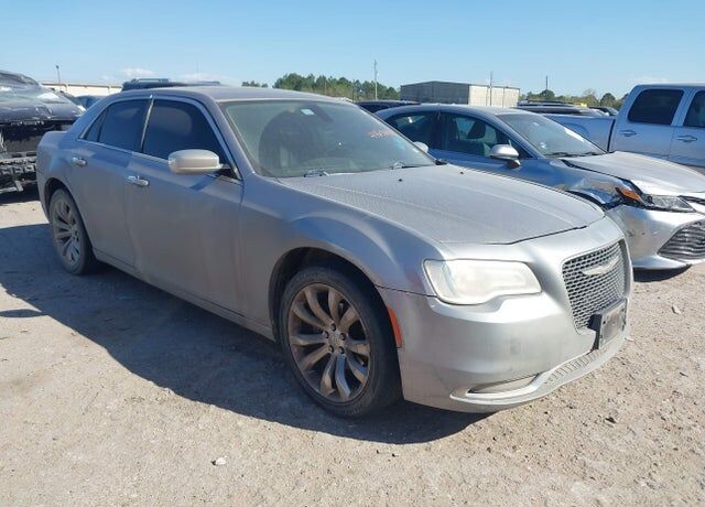 2015 CHRYSLER 300