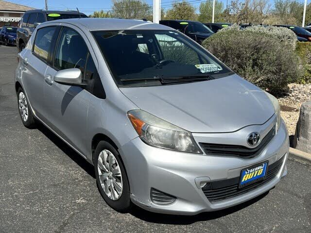 2014 TOYOTA Yaris