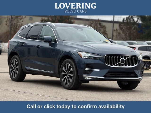 2023 VOLVO XC60