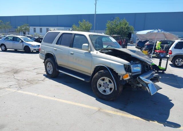 2001 TOYOTA 4-Runner