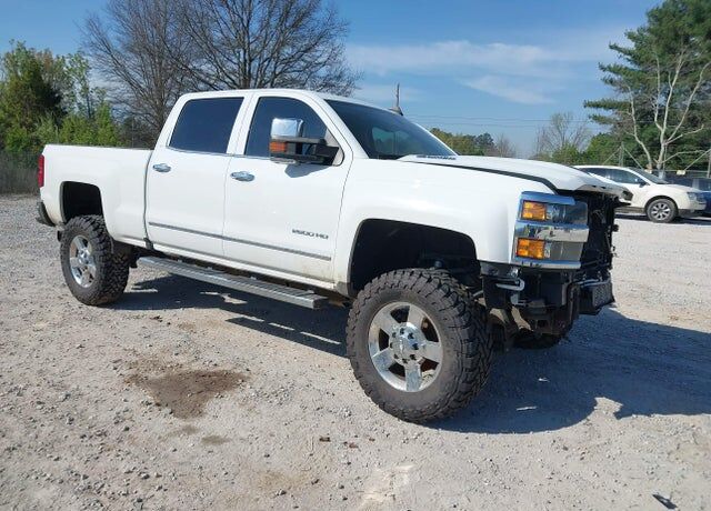 2018 CHEVROLET Silverado
