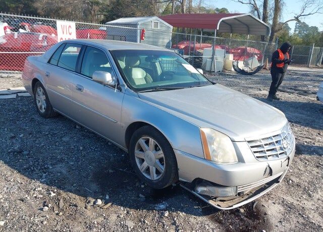 2006 CADILLAC DTS
