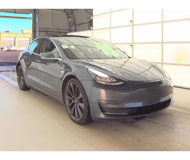2020 TESLA Model 3