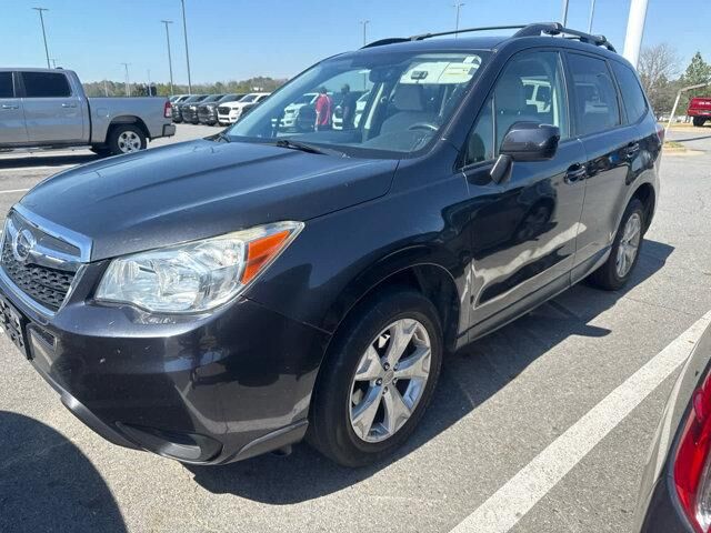 2015 SUBARU Forester